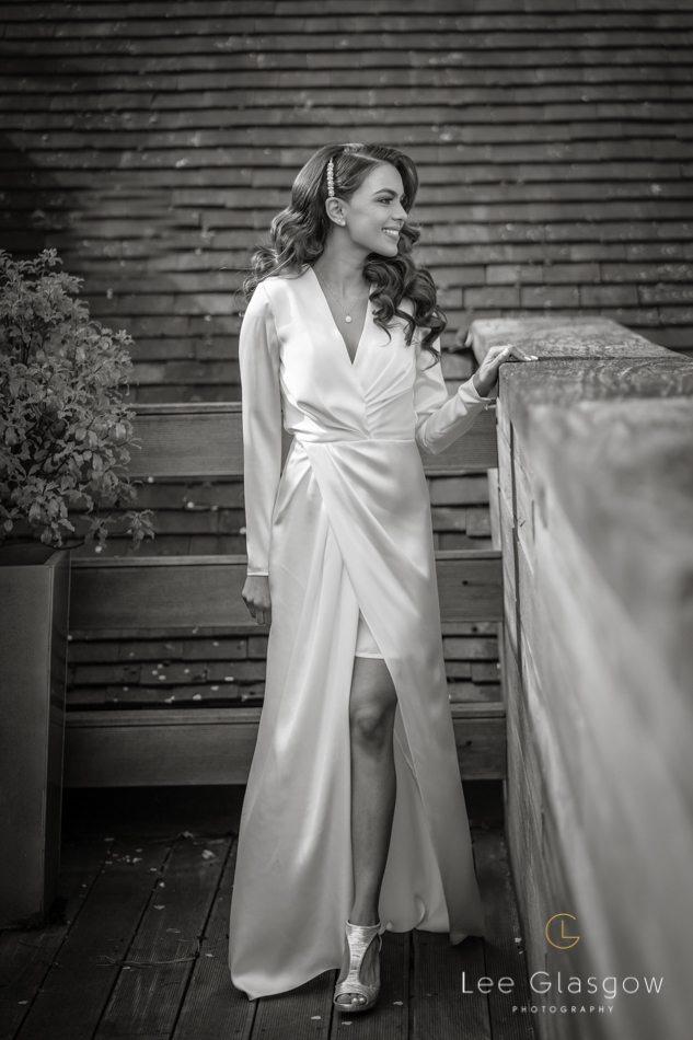 wedding-photographer-mythe-barn-wedding-venue-warwickshire-leicestershire-photographer