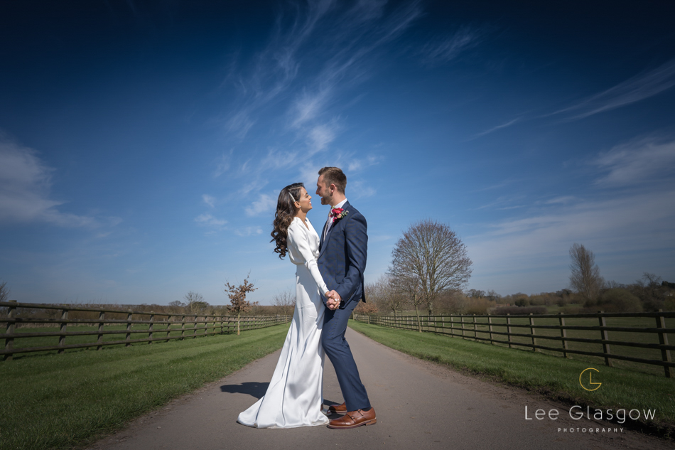 wedding-photographer-mythe-barn-wedding-venue-warwickshire-leicestershire-photographer